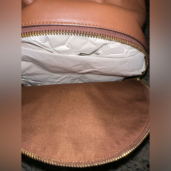 COACH Medium Charlie Backpack in Signature Canvas - Picture 4 of 4